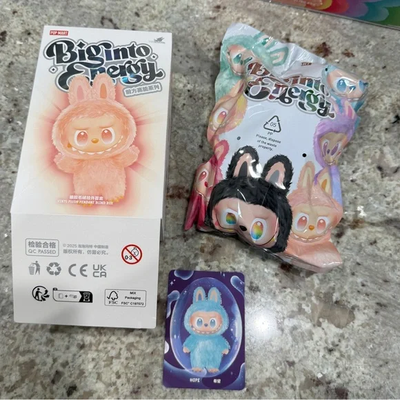 Pop Mart Big into Energy vinyl plush pendant - hope (blue) - Picture 3 of 8